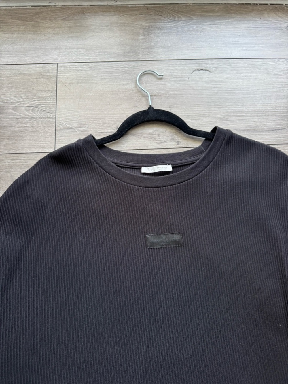 Zara Black Ribbed Crew Neck Shirt